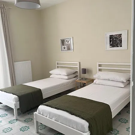 Casa Anna איסקיה